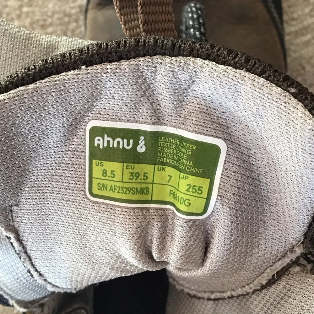 Ahnu Montara Waterproof Hiking Boots Side Zip Wedge Comfort Boot” Vibram Sole